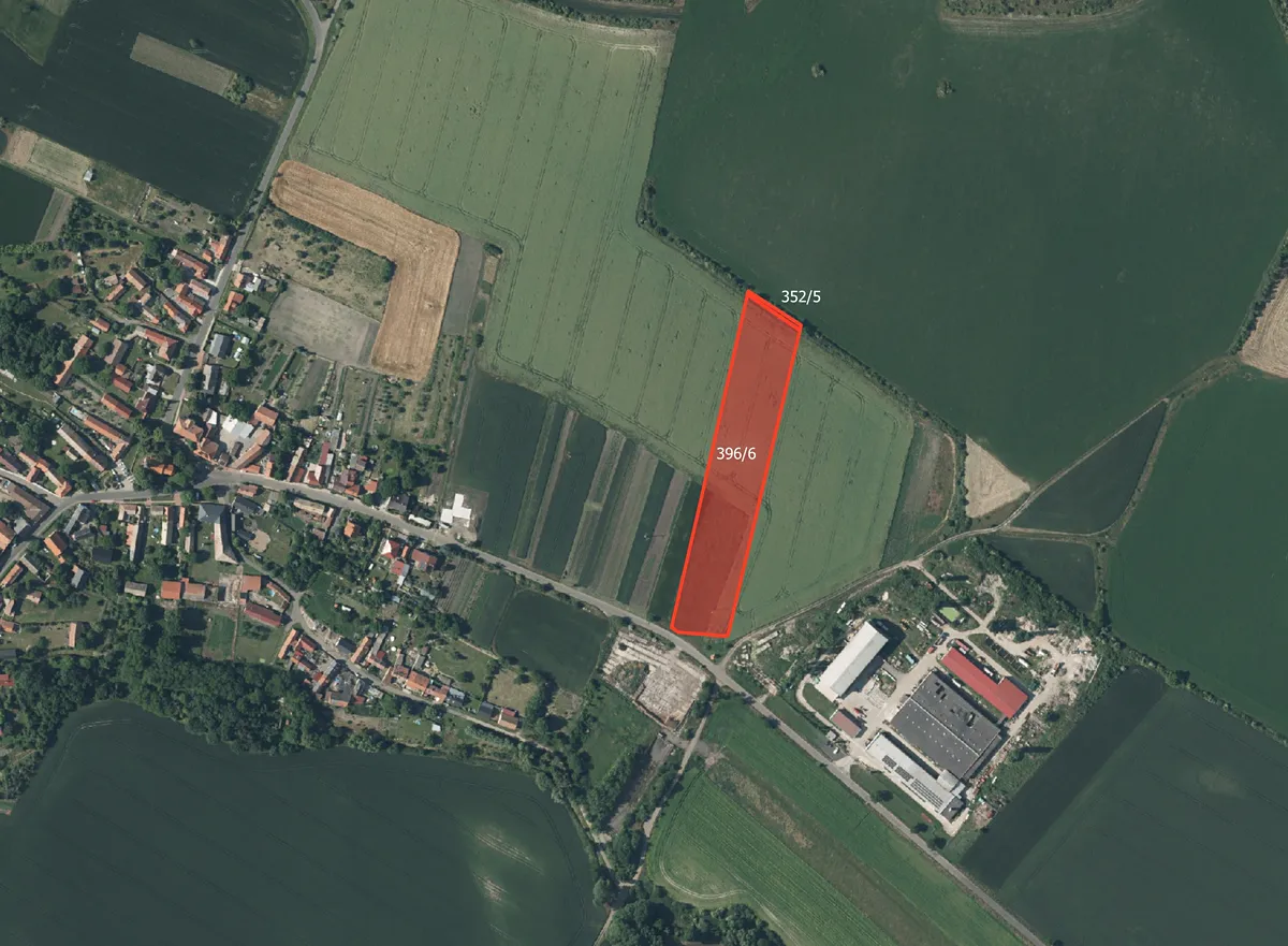 Prodej pole 8172 m²
